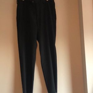 Haggar Clothing Men’s Black Dress Pant
